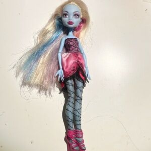 Monster high abbey g1 doll 2011